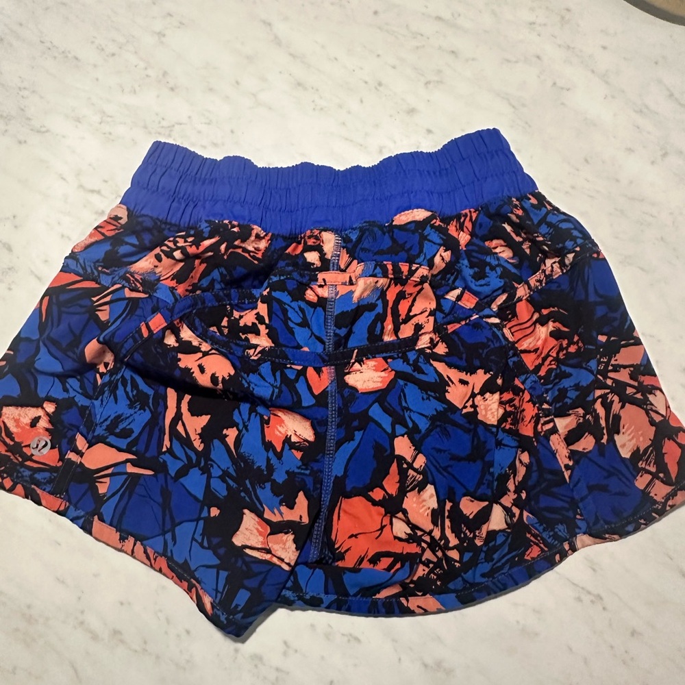 Lulu Lemon Hotty Hot Shorts